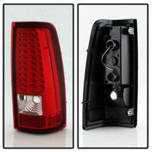 Load image into Gallery viewer, Xtune LED Tail Lights GMC Sierra 1500/2500/3500 (99-06) Classic (2007) Black or Chrome Housing - V1 Black Clear Alternate Image