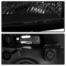 Load image into Gallery viewer, Xtune Headlights Chevy Equinox (05-09) [OEM Style] Black w/ Amber Turn Signal Light Alternate Image