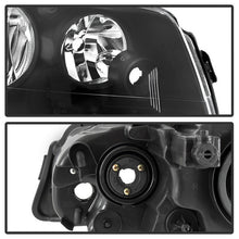 Load image into Gallery viewer, Xtune Headlights Chrysler Town &amp; Country (08-16) [OEM Style] Black w/ Amber Corner Lights - Default Title Alternate Image