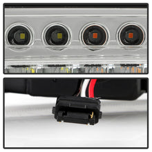 Load image into Gallery viewer, Xtune Headlights Chevy Suburban 1500/2500 (00-06) [w/ LED Bumper Lights] Chrome or Smoke w/ Amber Turn Signal Light - Chrome Alternate Image