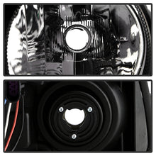 Load image into Gallery viewer, Xtune Headlights Chevy Uplander (05-09) Black or Chrome w/ Amber Signal Light - Black Alternate Image