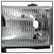 Load image into Gallery viewer, Xtune Headlights Dodge Ram 1500 (94-01) [OEM Style] Chrome w/ Amber Corner Lights Alternate Image