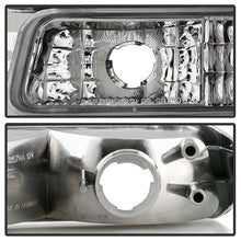 Load image into Gallery viewer, Xtune Headlights GMC Sierra (1999-2006) Chrome w/ Amber Bumper Lights Alternate Image