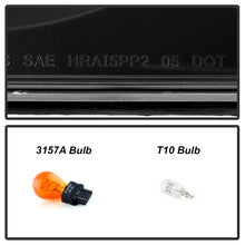 Load image into Gallery viewer, Xtune Crystal Headlights Jeep Grand Cherokee (05-07) Black or Chrome w/ Amber Corner Lights Alternate Image
