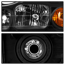 Load image into Gallery viewer, Xtune Crystal Headlights Saturn Vue (06-07) Black or Chrome w/ Amber Corner Lights Alternate Image