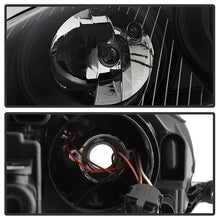Load image into Gallery viewer, Xtune Headlights VW Rabbit (06-09) [OEM Style] Black w/ Amber Turn Signal Light - Default Title Alternate Image