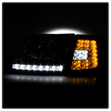 Load image into Gallery viewer, Xtune Crystal Headlights Ford F150 (97-03) [w/ Clear LED DRL &amp; Corners] Black / Chrome / Smoke - Black Alternate Image