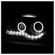 Load image into Gallery viewer, Xtune Projector Headlights Chrysler 300C (05-10) [w/ Halo LED Lights] Black or Chrome w/ Amber Turn Signal Light - Black Alternate Image