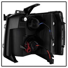 Load image into Gallery viewer, Xtune Projector Headlights Chevy Silverado (07-14) [w/ Halo LED DRL Lights] Black or Chrome w/ Amber Turn Signal Light Alternate Image