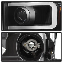 Load image into Gallery viewer, Xtune Projector Headlights Ford F-250/F-350/F450 Super Duty (11-16) [Light Bar DRL w/ Sequential Turn Signal - Halogen Model] Black w/ Amber Turn Signal Light Alternate Image