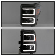 Load image into Gallery viewer, Xtune Projector Headlights Ford F-250/F-350/F450 Super Duty (11-16) [Light Bar DRL w/ Sequential Turn Signal - Halogen Model] Black w/ Amber Turn Signal Light Alternate Image