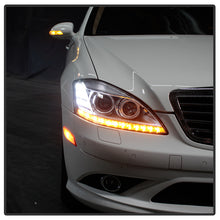 Load image into Gallery viewer, Xtune LED Projector Headlights Mercedes W221 S Class (07-09) [w/ Switchback LED DRL Bar] Black or Chrome Alternate Image