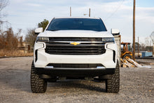 Load image into Gallery viewer, Rough Country Lift Kit Chevy Suburban 1500 4WD (2021-2022) 6&quot; Lift Alternate Image