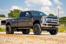 Load image into Gallery viewer, Rough Country Lift Kit Ford F350 Super Duty 4WD (17-22) 4.5&quot; Suspension Lift Kits w/ Shocks Alternate Image