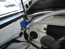 Load image into Gallery viewer, Cusco Strut Bar Toyota FJ Cruiser (2007-2014) Front - Type OS - Aluminum Oval Shape Bar Alternate Image