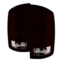 Load image into Gallery viewer, Xtune Tail Lights Ram 2500/ 3500 (2003-2006) [OEM Style] Red or Red Smoked Lens Alternate Image