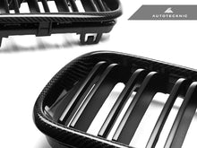 Load image into Gallery viewer, Autotecknic Grill BMW 2 Series F22 (2014-2016) Stealth Black / Glazing Black / Carbon Fiber Alternate Image