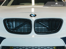 Load image into Gallery viewer, Autotecknic Grill BMW 2 Series F22 (2014-2016) Stealth Black / Glazing Black / Carbon Fiber Alternate Image