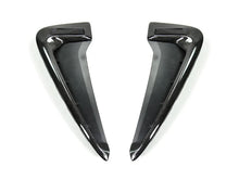 Load image into Gallery viewer, Autotecknic Fender Trim Set BMW X5 F15 (14-18) Glazing Black / Stealth Black / Carbon Fiber - Carbon Fiber / w/ BMW Emblems Alternate Image