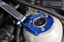Load image into Gallery viewer, Cusco Strut Bar BMW 323/325/328/330 (1998-2005) M3/M3 CSL (2001-2004) Front - Type OS - Aluminum Oval Shape Bar - Default Title Alternate Image
