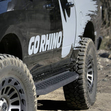 Load image into Gallery viewer, Go Rhino RB20 Running Boards Chevy Colorado Crew Cab (15-22) Bedliner Coating or Textured Black Finish - w/o Drop Step / Textured Black Alternate Image