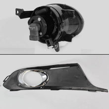 Load image into Gallery viewer, Spyder OEM Style Fog Lights VW Jetta MK6 Sedan (11-14) [w/ Switch] Clear or Smoke - Clear Alternate Image