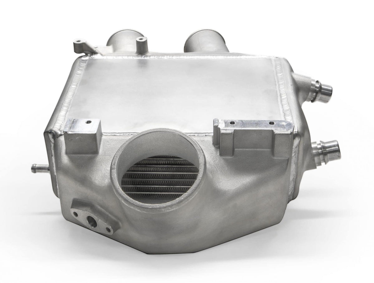 Garrett 2015+ BMW M3/M4 (F80 M3 / F82 F83 M4) Air/Water Performance Intercooler -Black main image 1