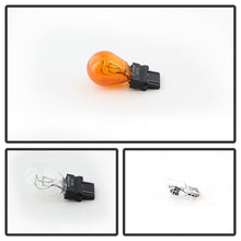 Load image into Gallery viewer, Xtune Headlights Cadillac Escalade HID Model (03-06) [OEM Style] Black w/ Amber Turn Signal Light - Default Title Alternate Image