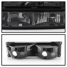 Load image into Gallery viewer, Xtune Headlights Chevy Tahoe (95-99) [OE Style w/ Corner &amp; Parking Lights - 8 pcs] Black / Chrome / Smoked - Chrome Alternate Image