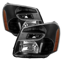 Load image into Gallery viewer, Xtune Headlights Chevy Equinox (05-09) [OEM Style] Black w/ Amber Turn Signal Light Alternate Image
