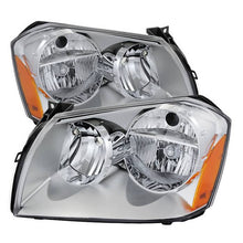 Load image into Gallery viewer, Xtune Crystal Headlights Dodge Magnum (05-07) Black/ Chrome/ Black Smoked w/ Amber Corner Lights - Chrome Alternate Image