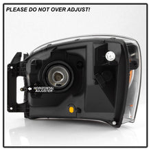 Load image into Gallery viewer, Xtune Headlights Dodge Ram (06-09) [OEM Style] w/ Chrome Bezel &amp; Amber Bar - Default Title Alternate Image