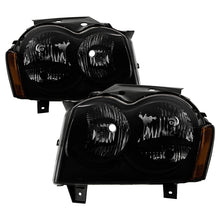 Load image into Gallery viewer, Xtune Crystal Headlights Jeep Grand Cherokee (05-07) Black or Chrome w/ Amber Corner Lights Alternate Image
