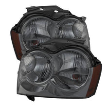 Load image into Gallery viewer, Xtune Crystal Headlights Jeep Grand Cherokee (05-07) Black or Chrome w/ Amber Corner Lights Alternate Image