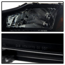 Load image into Gallery viewer, Xtune Crystal Headlights Nissan Titan (04-07) [OE Style] Black / Black Smoked / Smoked - Black Alternate Image