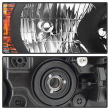 Load image into Gallery viewer, Xtune Headlights Toyota Highlander (04-06) [OE Style] Black w/ Amber Turn Signal Lights - Default Title Alternate Image