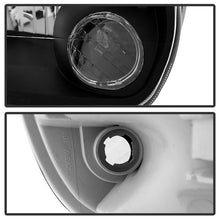 Load image into Gallery viewer, Xtune Headlights Toyota Sequoia (05-07) [OEM Style] Black w/ Amber Corner Lights Alternate Image