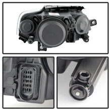Load image into Gallery viewer, Xtune Projector Headlights VW Passat (06-10) [Halogen Model Only] Black w/ Amber Turn Signal Light - Default Title Alternate Image
