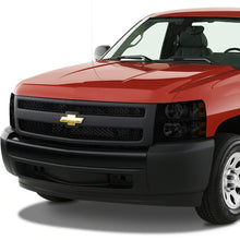 Load image into Gallery viewer, DNA Projector Headlights Chevy Silverado (07-14) w/ LED DRL - Black or Chrome Alternate Image