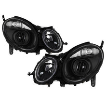 Load image into Gallery viewer, Xtune OEM Projector Headlights Mercedes W211 E-Class (03-06) [Halogen Model] Black or Chrome w/ Amber Turn Signal Alternate Image