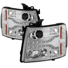 Load image into Gallery viewer, Spyder Projector Headlights Chevy Silverado 1500 (2007-2013) 2500HD/3500HD (2007-2014) - Version 1 / Version 2 / Version 3 - Version 2 - LED DRL - Chrome Alternate Image