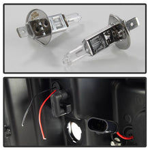 Load image into Gallery viewer, 305.34 Spyder Projector Headlights Chevy Silverado 1500 (2007-2013)  2500HD/3500HD (2007-2014) - Version 1 / Version 2 / Version 3 - Redline360 Alternate Image
