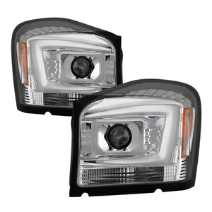 346.52 Spyder Projector Headlights Dodge Durango (2004-2006) - Black / Chrome - Redline360