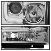 Load image into Gallery viewer, Spyder Projector LED Headlights Ford F250 F350 F450 Super Duty (2005-2007) Standard Style - Standard Style with LED Halo -Black Alternate Image