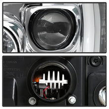 Load image into Gallery viewer, Spyder Projector LED Headlights Ford F250 F350 F450 Super Duty (2005-2007) Standard Style - Standard Style with LED Halo -Black Alternate Image