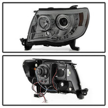 Load image into Gallery viewer, Spyder Projector Headlights Toyota Tacoma 2nd Gen (2005-2011) with - High Power LED / CCFL Halo / LED Halo / DRL - High Power LED - Black Alternate Image