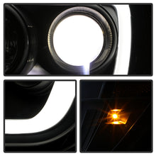 Load image into Gallery viewer, Spyder Projector Headlights Toyota Tacoma 2nd Gen (2005-2011) with - High Power LED / CCFL Halo / LED Halo / DRL - High Power LED - Black Alternate Image