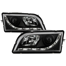 Load image into Gallery viewer, 341.88 Spyder Projector Headlights Volvo 850 (1993-1997) S40 (1997-2003) with LED Halo / DRL - Redline360 Alternate Image