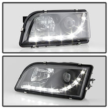 Load image into Gallery viewer, 341.88 Spyder Projector Headlights Volvo 850 (1993-1997) S40 (1997-2003) with LED Halo / DRL - Redline360 Alternate Image