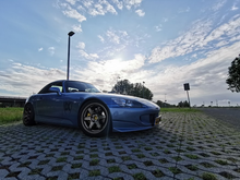 Load image into Gallery viewer, Flatout Suspension Coilovers Honda S2000 AP1/AP2 (00-09) CS Series - 20 Way Adjustable Alternate Image